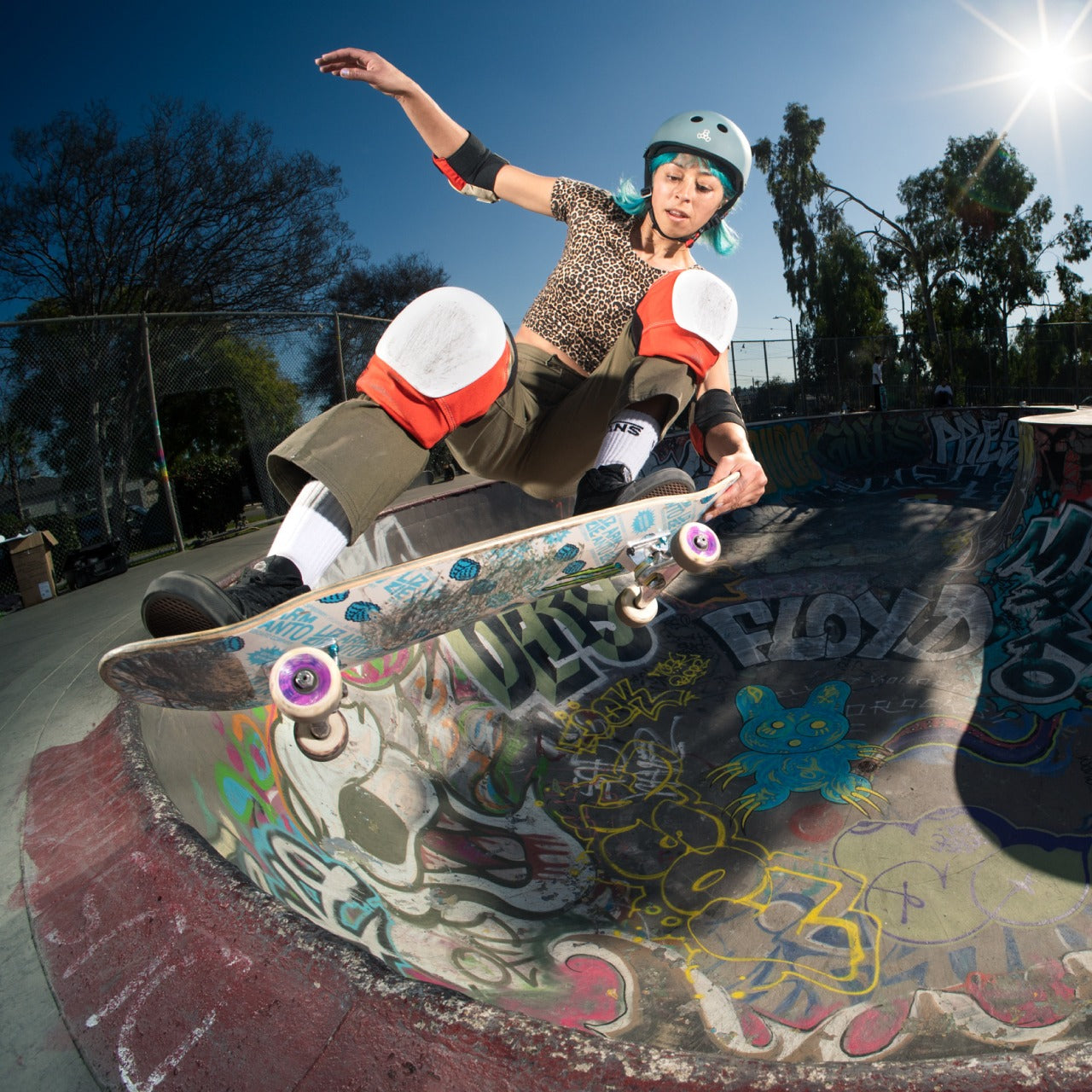 【triple eight】THE CERTIFIED SWEATSAVER HL LIZZIE BLACK