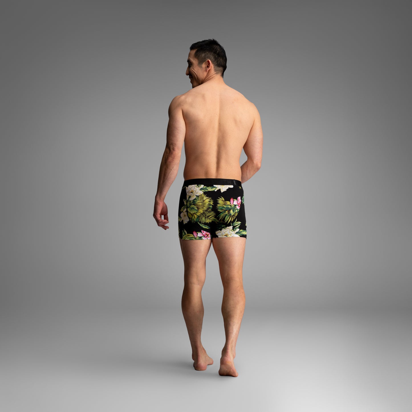 【BN3TH】CLASSIC TRUNK PRINT MAGNOLIA BLACK