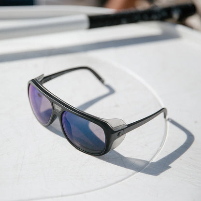 【ELECTRIC】STACKER/MATTE BLACK - BLUE POLAR PRO