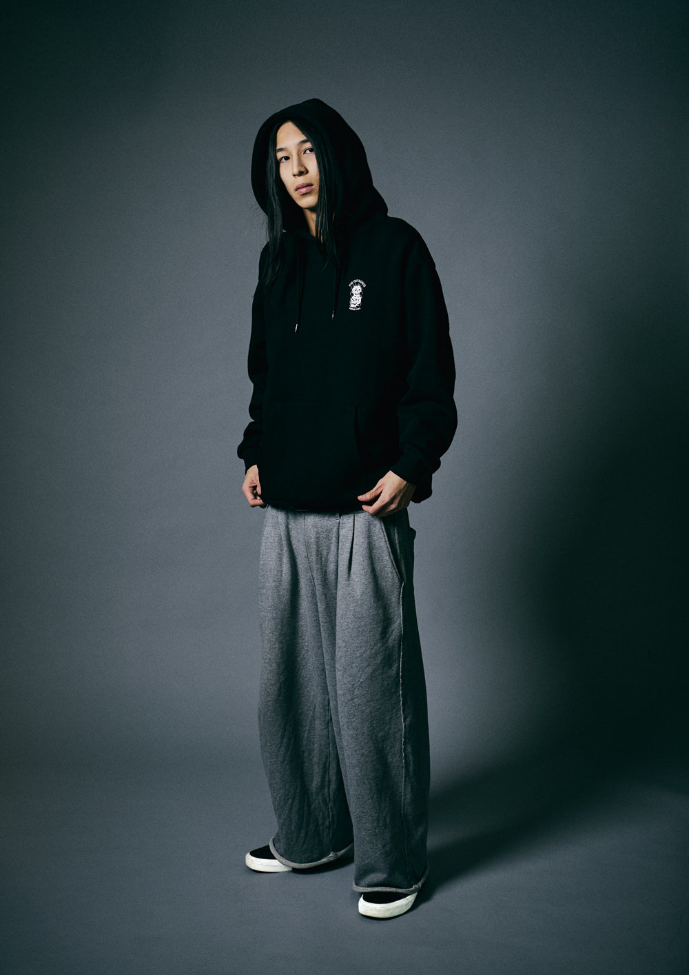 【LURKING CLASS】MIND YOUR BUSINESS HOOD BLACK