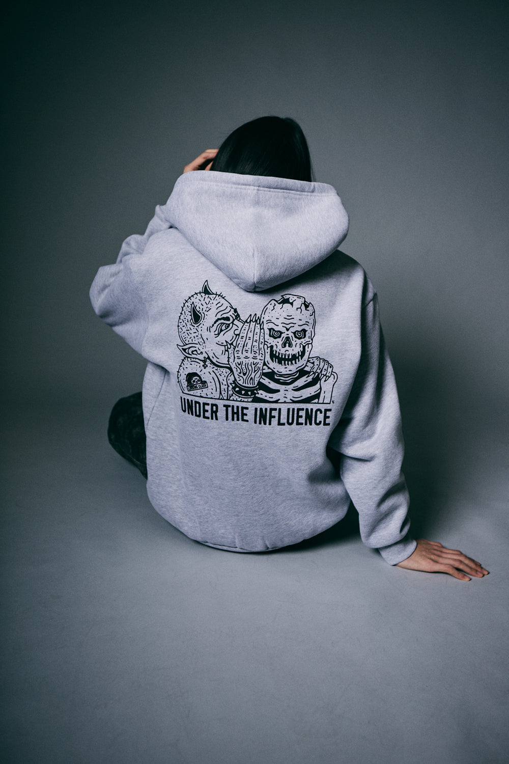 【LURKING CLASS】UNDER THE INFLUENCE HOOD GREY